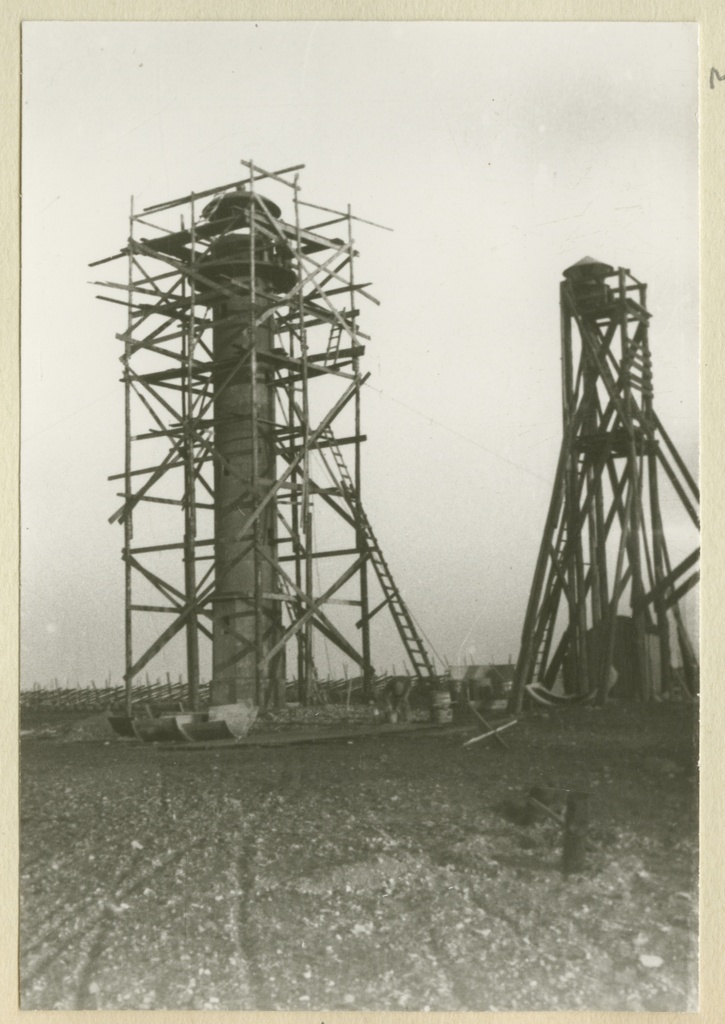 Sõru ülemise tuletorni ehitus: uus ja vana torn