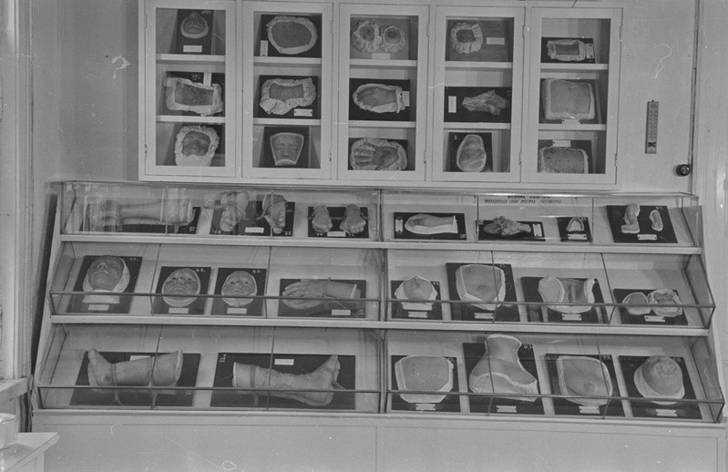 Veneroloogia praktikum Tartu ülikoolis. Dr. Ludmilla Nurmand(?). 1951. a.