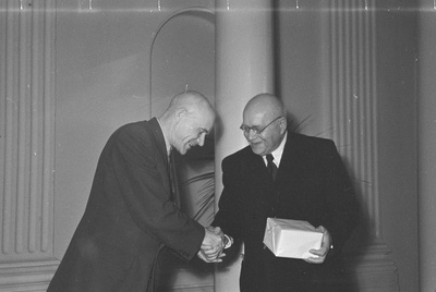 Professor Johannes Piiperi 75. juubeli aktus 1957. a.  similar photo