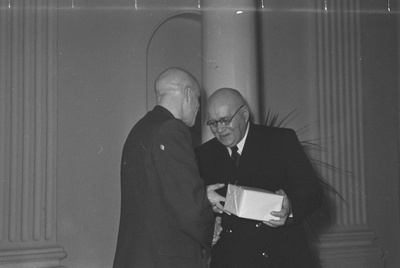 Professor Johannes Piiperi 75. juubeli aktus 1957. a.  similar photo