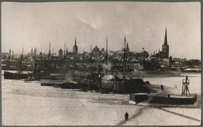 Postkaart: põhjamuul Tallinna sadamas  duplicate photo