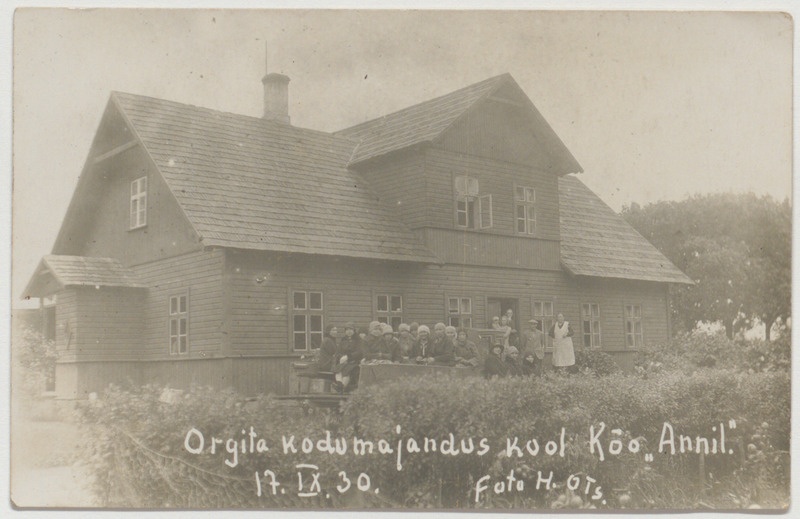 Orgita kodumajanduskooli hoone