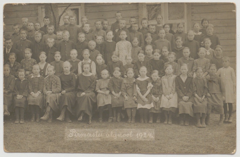 Pirmastu algkooli grupifoto