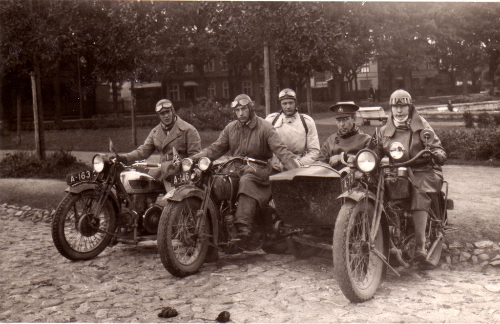 Eesti Motoklubi liikmed Pärnus