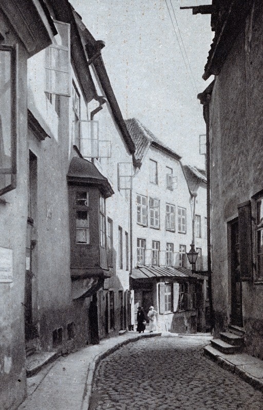 Tallinn, Apteekri tänav.