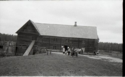 Veskihoone-saekaater C.R.Jakobsoni Talumuuseumis Kurgjal