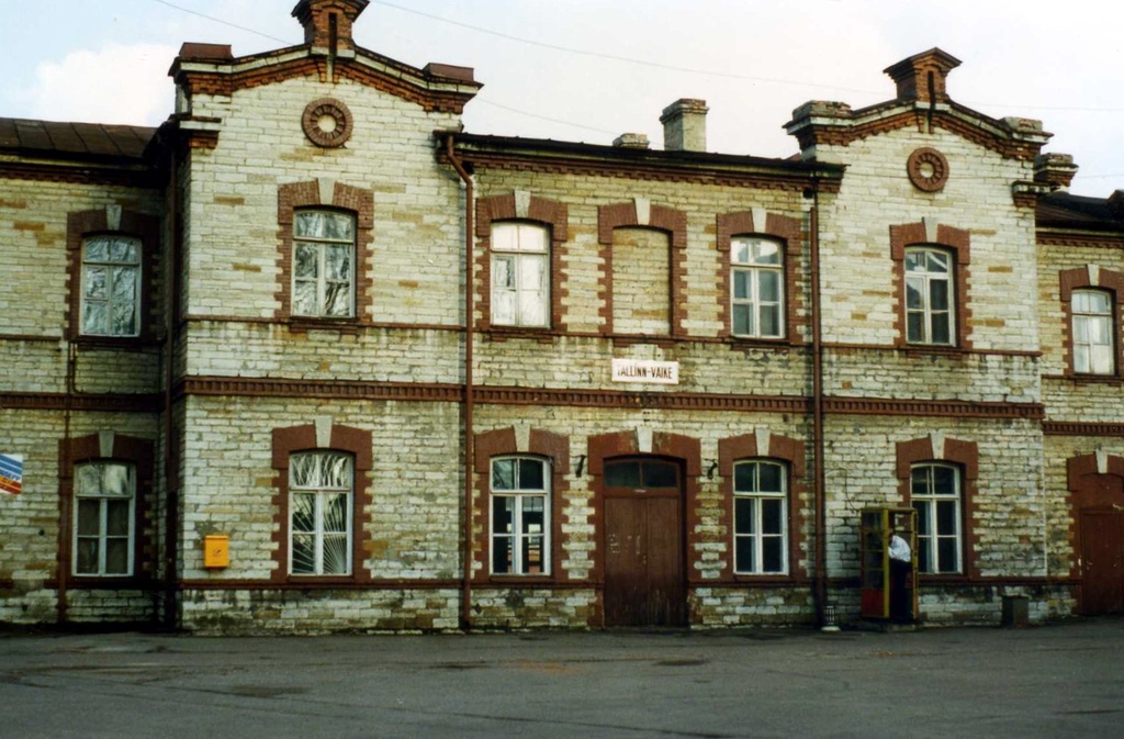 Tallinn Väike, 1996 - Tallinn-Väike railway station