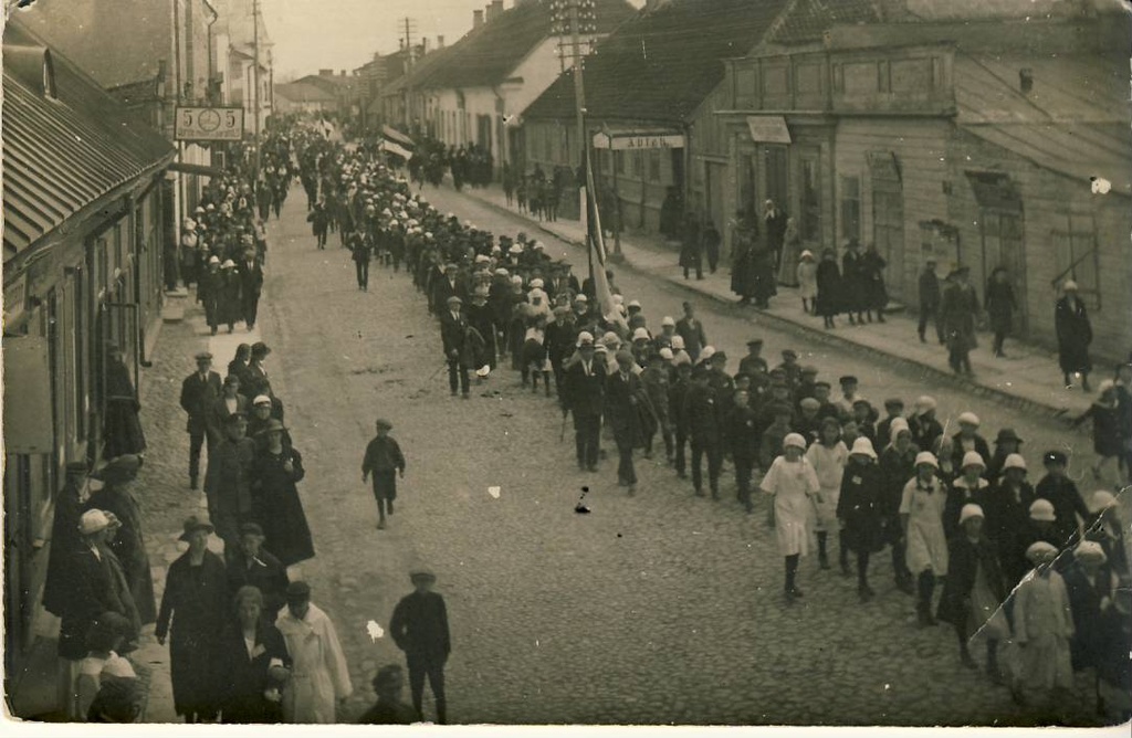 Rakvere, laulupeorongkäik Pikal tänaval