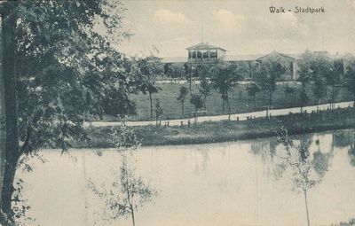 Valga linnapark  duplicate photo