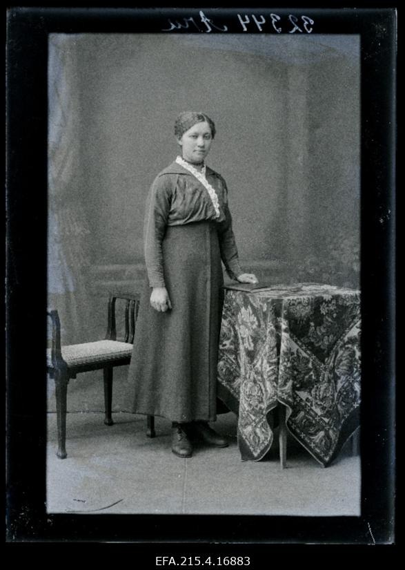 Anna Aru.
