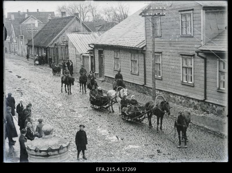 Hobuveokid tänaval, (foto tellija Saar).