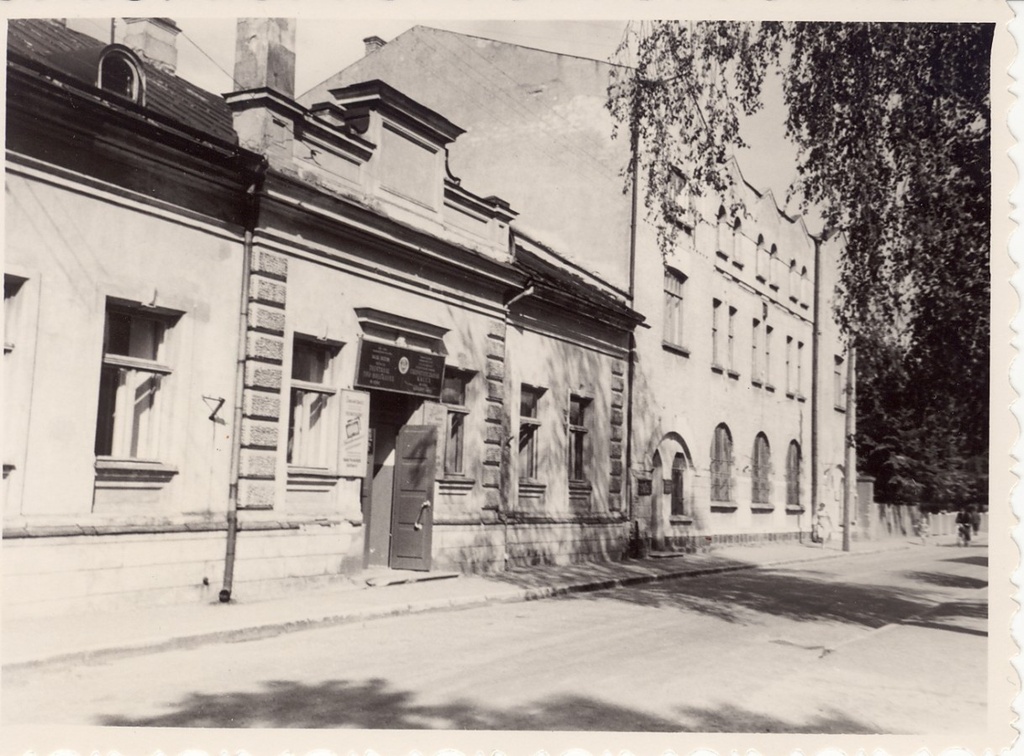 Aia tänava majad nr. 16 ja 18