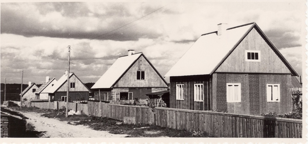 Uued individuaalehitised Tehase tänaval