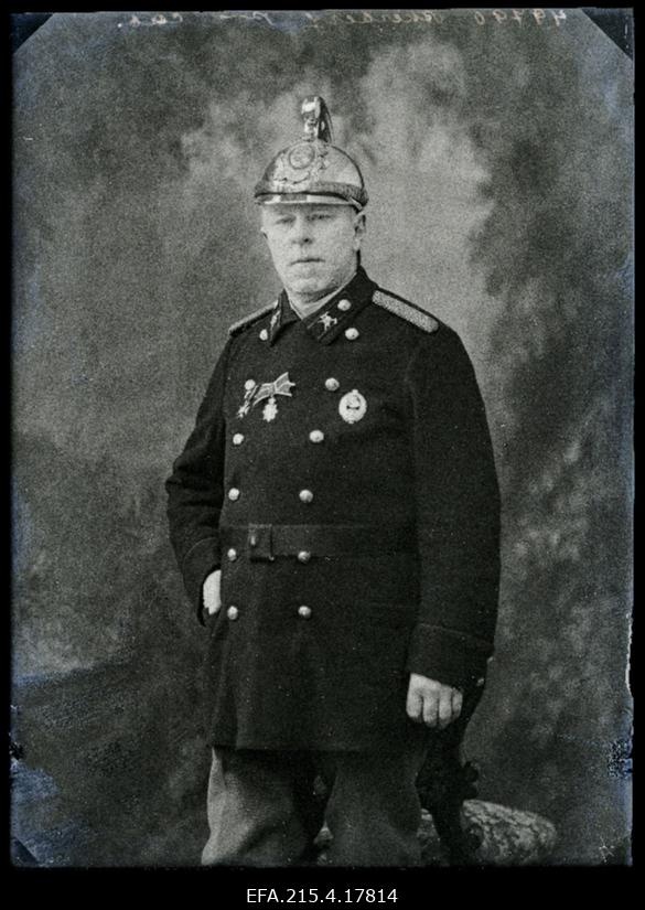 Viljandi Vabatahtliku Tuletõrje Ühingu varahoidja J. Akerberg.