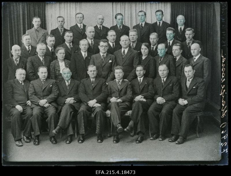17.03.1940 toimunud Viljandi Ühishaigekassa peakoosolekust osavõtjad.