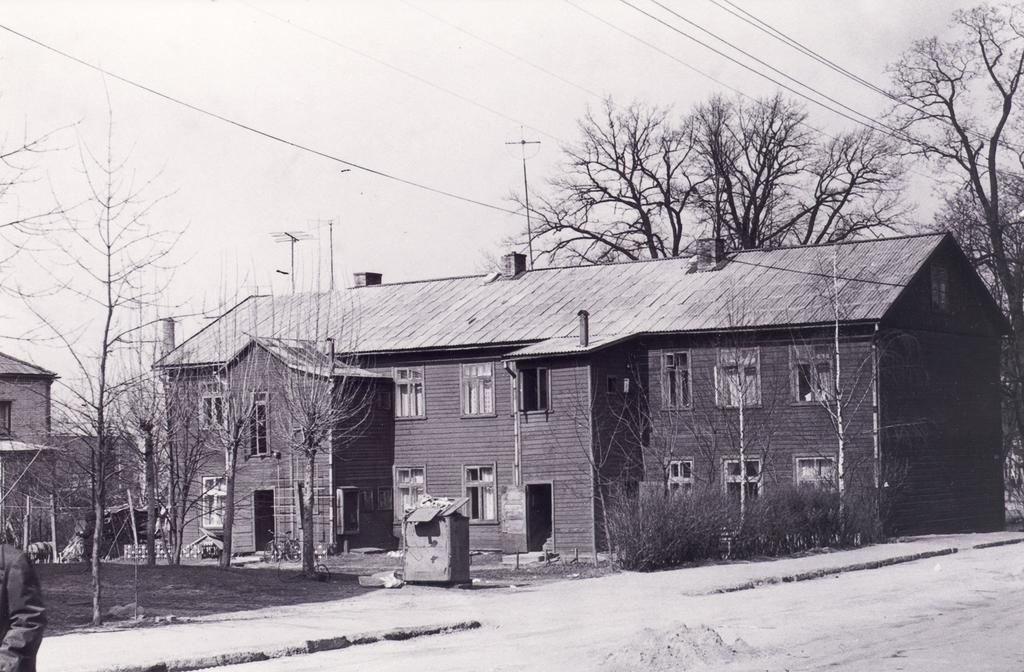 Endine läti kolmeklassiline kihelkonnakool