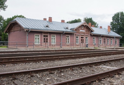 Elva raudteejaam rephoto