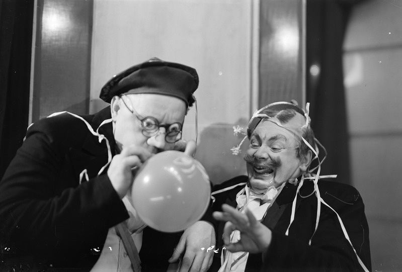 Üks tuvike lendab merele, Eesti Draamateater, 1937