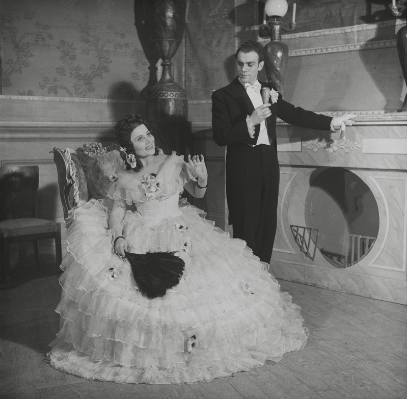 Traviata, Teater Estonia, 1950, osades: Alfred Germont – Viktor Gurjev, Violetta – Klaudia Tiidus