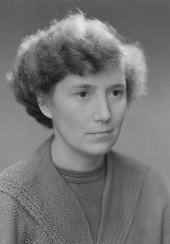 portree: Ester Mägi, 1957