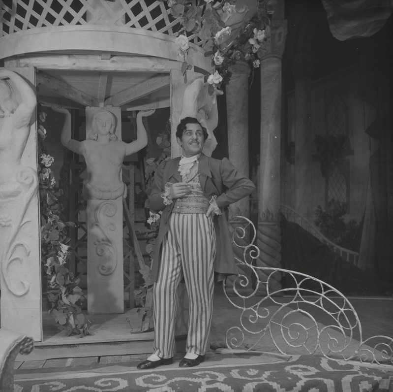 Öö Venetsias, Teater Estonia, 1951, osades: Caramello – Heino Otto