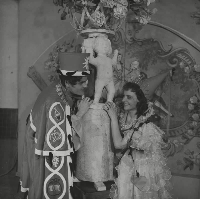 Öö Venetsias, Teater Estonia, 1951, osades: Pappacoda – Vello Viisimaa, Ciboletta – Milli Rebane