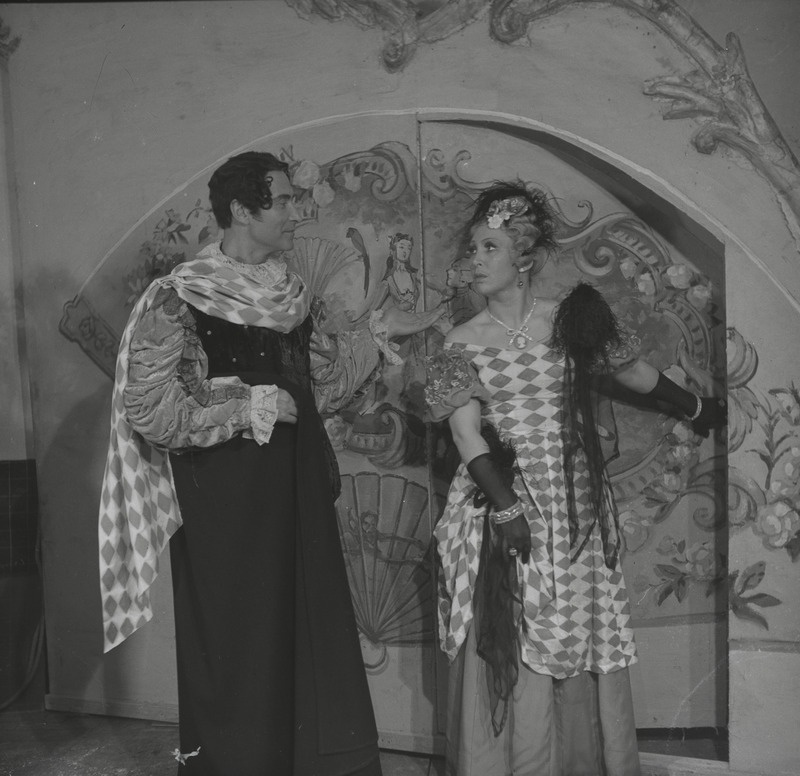 Öö Venetsias, Teater Estonia, 1951, osades: Guido – Feliks Juhandi, Barbara – Eva Meil