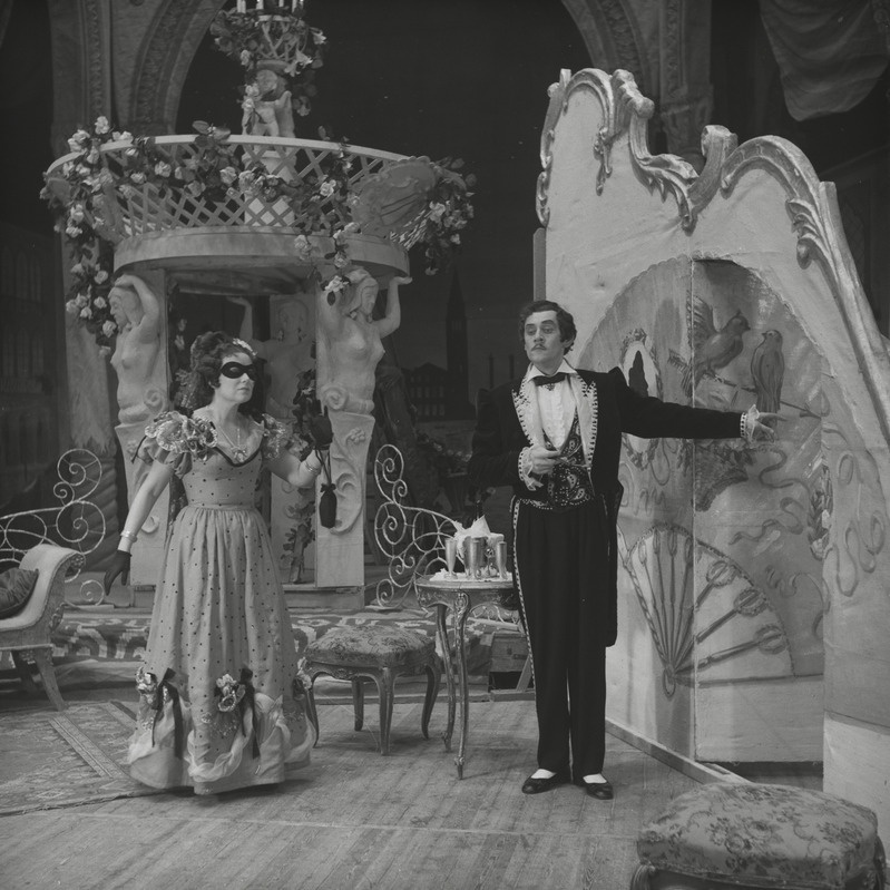 Öö Venetsias, Teater Estonia, 1951, osades: Barbara – Sophie Sooäär, Guido – Paul Mägi