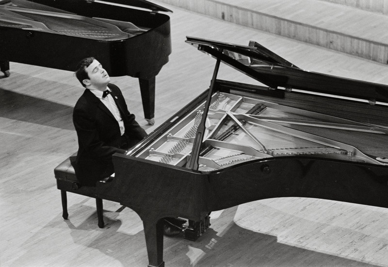 III Üleliiduline pianistide konkurss, Estonia kontserdisaal, 1969, pildil: Lekso Toradze – Tbilisi Konservatooriumi 1.kursuse üliõpilane