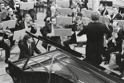 III Üleliiduline pianistide konkurss, Estonia kontserdisaal, 1969, pildil: Juri Slessarev – lõppvoor  similar photo