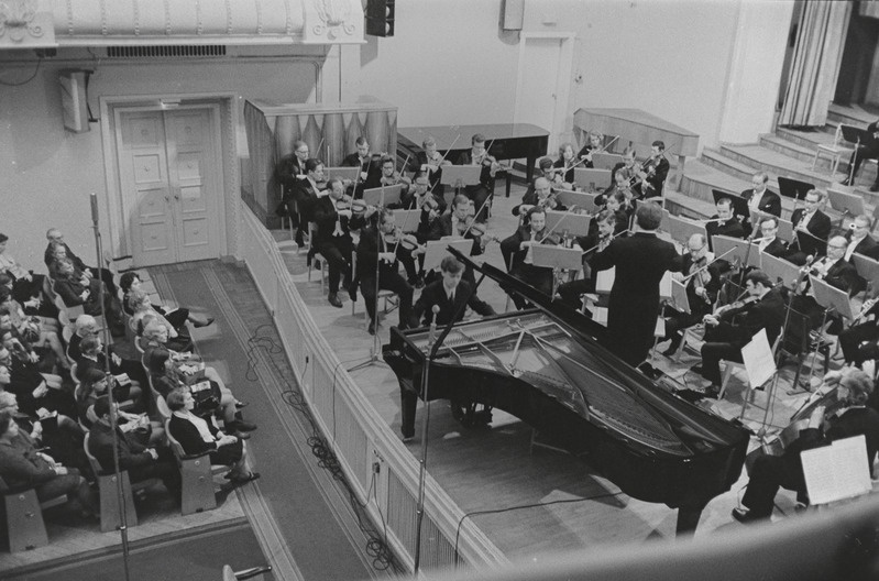 III Üleliiduline pianistide konkurss, Estonia kontserdisaal, 1969, pildil: Anatoli Ivanovski – lõppvoor