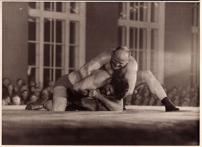 Maadlevad Johannes Kotkas ja Ivan Bogdan  similar photo