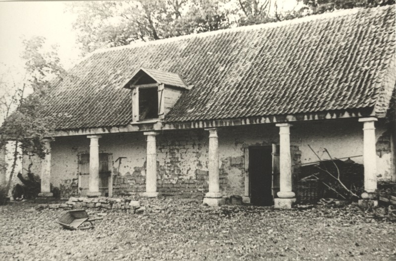 Kaarma-Vanamõisa ait