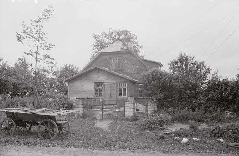 negatiiv, Viljandimaa, Väike-Kõpu, koolimaja, kus käis Johannes Reesen, 1978