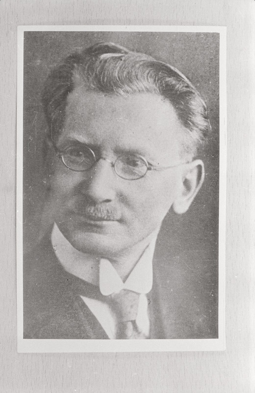 negatiiv, Hans Pöögelmann, rinnaportree