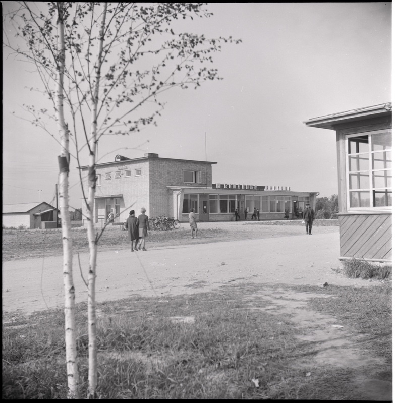 negatiiv, Suislepa kauplus-söökla, Viljandimaa, 1970-ndad