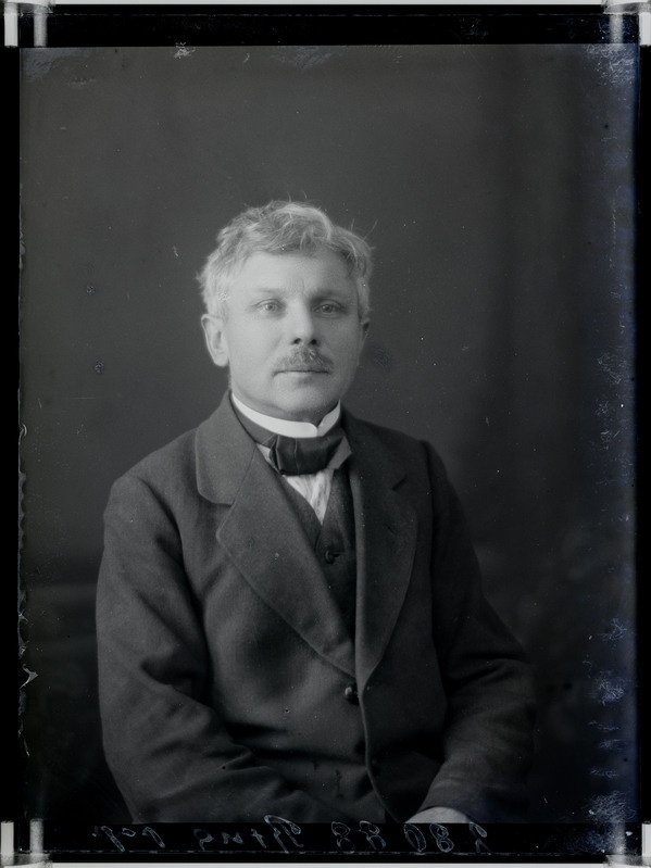 klaasnegatiiv, E.Ring, trükikoja omanik, Viljandi, 1918