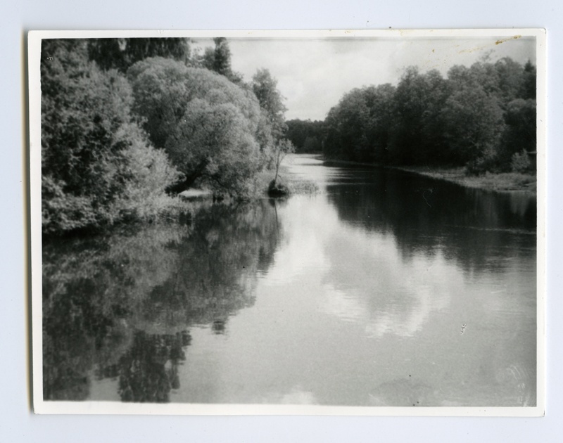 Viljandi maakond, Tarvastu vald, Suislepa sadamakoht Õhne jõel Suislepa mõisa juures.
08.08.1995