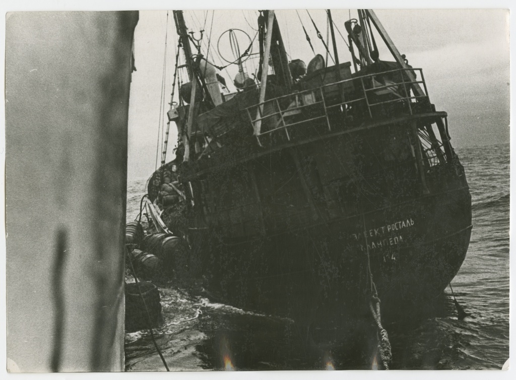 Klaipeda kalapüügilaev SRT-335 "Elektrostal" merel