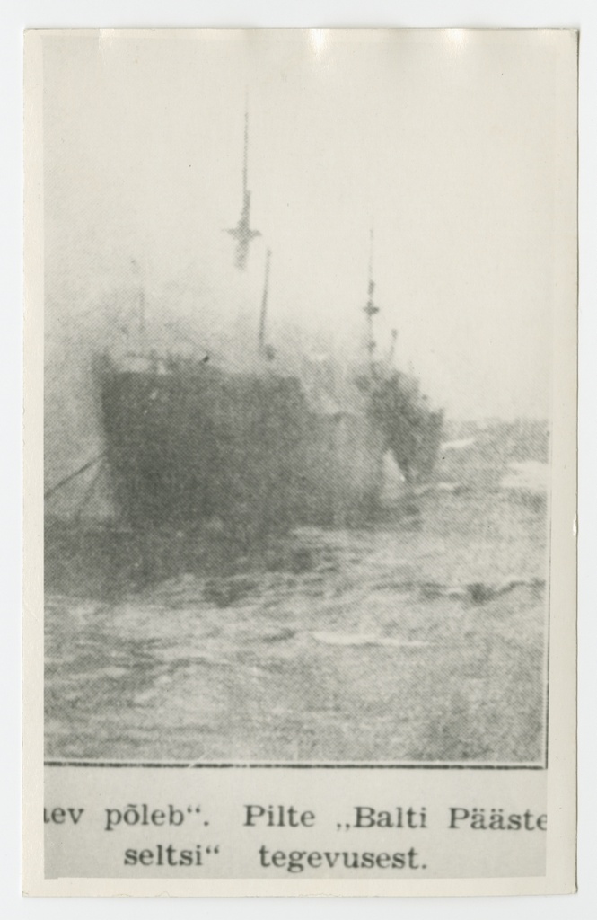 Laev põleb. Pilte Balti Päästeseltsi tegevusest