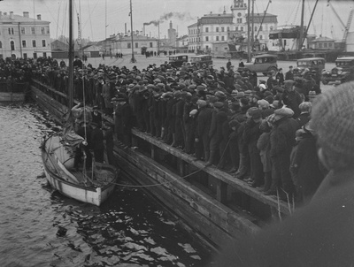 Ahto Valter lahkumas Tallinna sadamast oma viiendale merereisile  similar photo