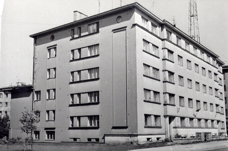 K/ü "Üürnik" Tallinnas Kreutzwaldi 22. Arhitekt Adolf Käsper