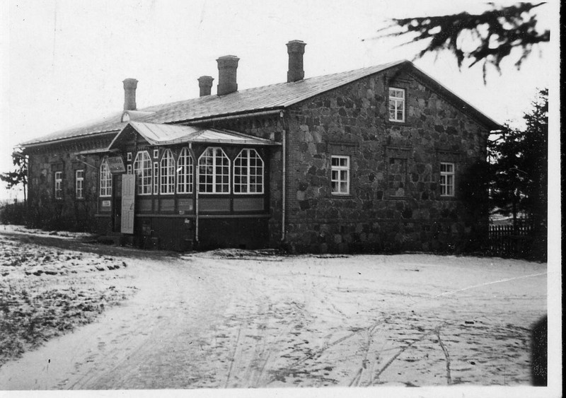 Mäksa vallamaja ümberehituse kava ja fotod. Arh. Ott Puuraid