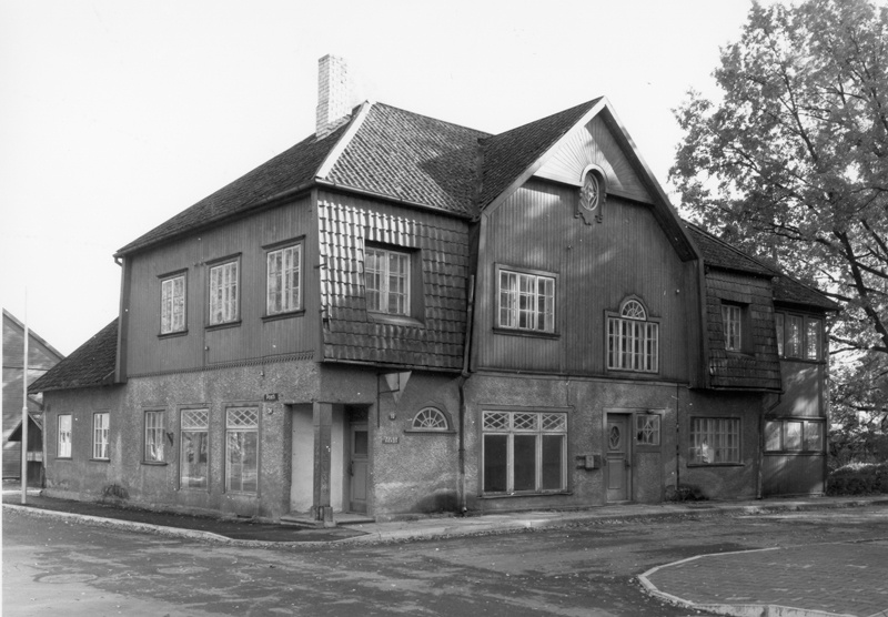 Rieti maja Viljandis, vaade hoonele. Arhitekt Karl Burman