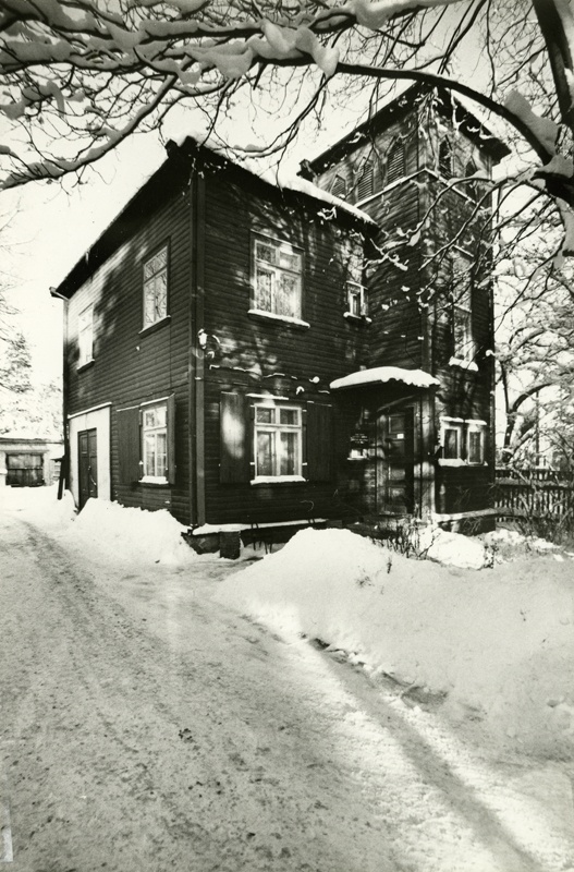 Nõmme Rahukoguduse surnuaia vahimaja ja surnukuur, vaade. Arhitekt Friedrich Wendach