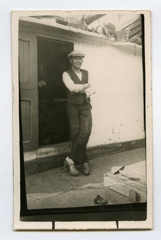 Otto Born purjelaeval "Vega"