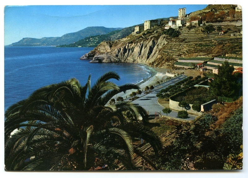 Ventimiglia: vaade kaldale ja lahele