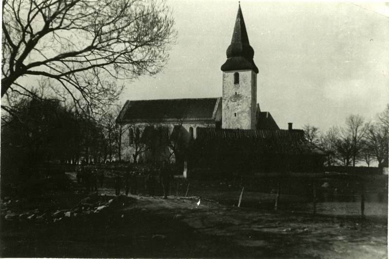 Valjala kirik