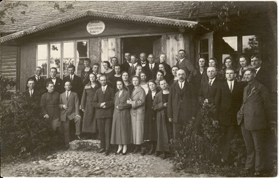 Ambla Haridusseltsi laulukoor  similar photo