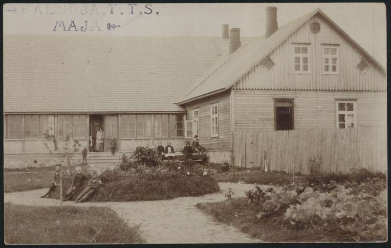 fotopostkaart, Halliste khk, Abja tuletõrje seltsimaja, hoov, lapsed, u 1925